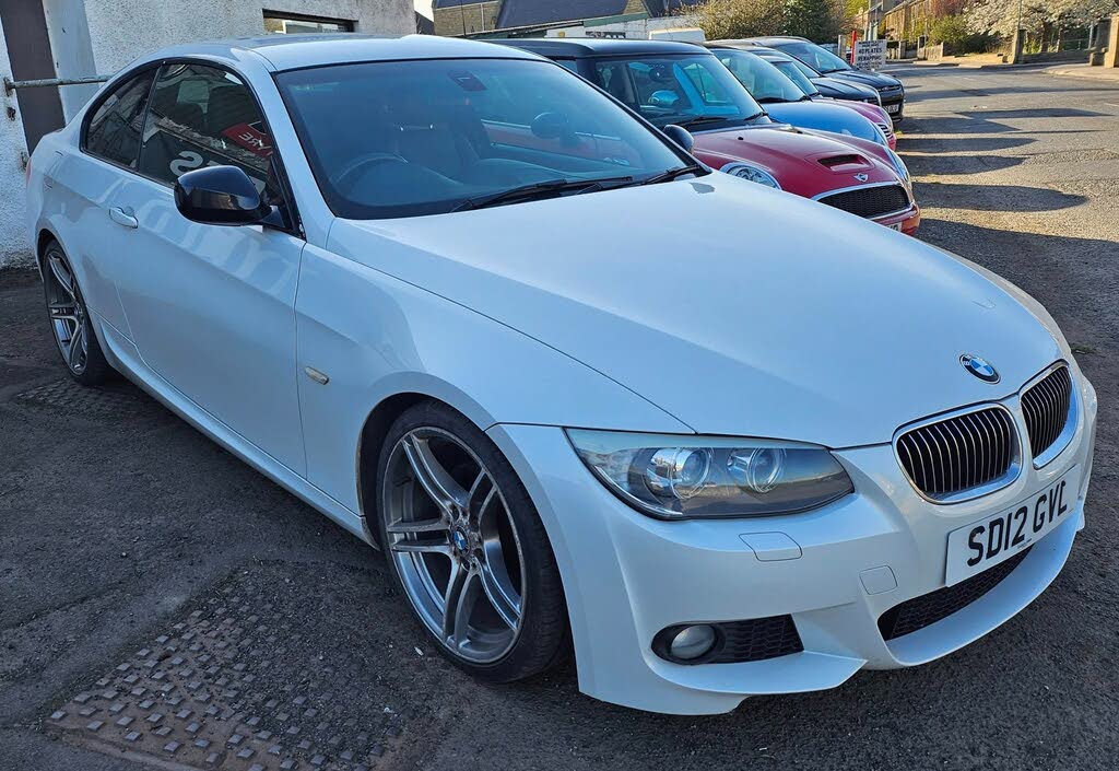 2012 BMW 3 Series 2.0 318i Sport Plus Coupe 2d