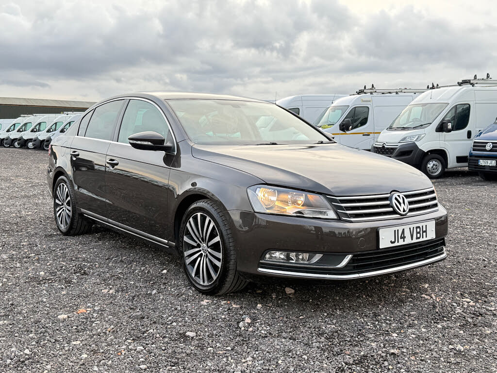2012 Volkswagen Passat 2.0TD Sport (140ps) Saloon 4d