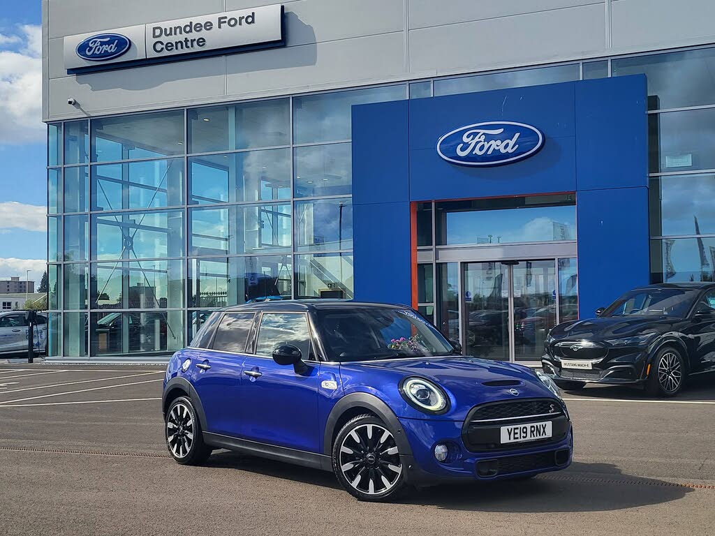 2019 MINI Mini 2.0 Cooper S Exclusive (189bhp) Hatchback 5d Auto