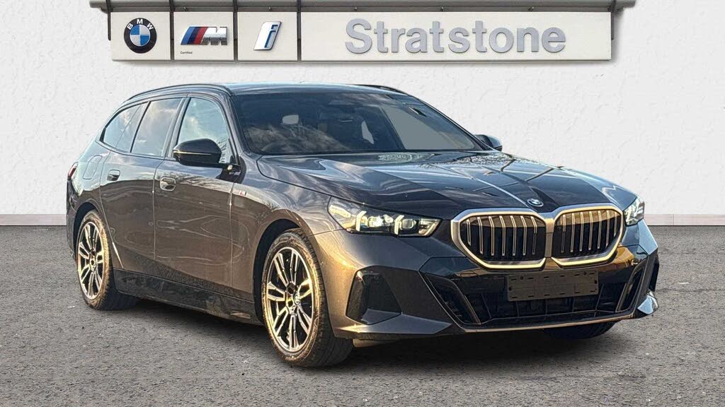 2025 BMW 5 Series 2.0 530e M Sport Touring 5d