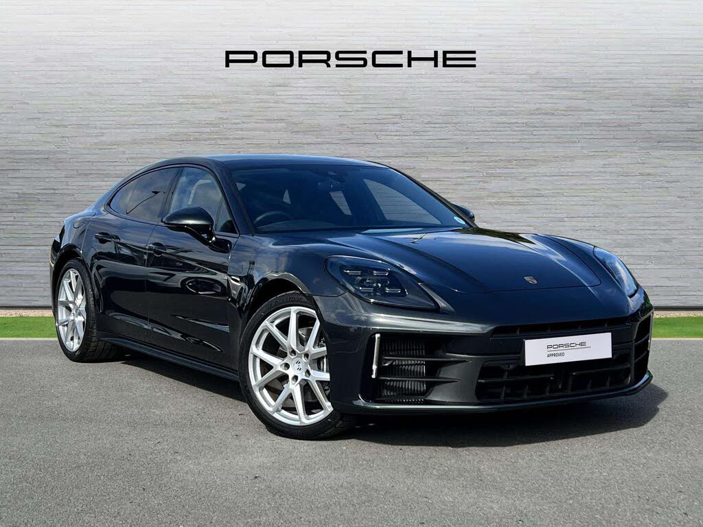 2025 Porsche Panamera 3.0 (353ps) RWD