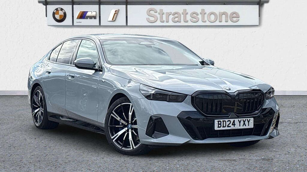 2024 BMW 5 Series 2.0 520i M Sport Pro (MHT) Saloon 4d