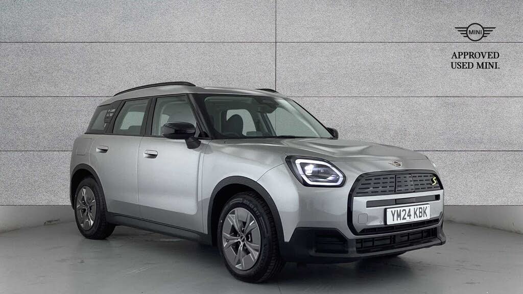 2024 MINI Mini Countryman E Cooper SE Classic