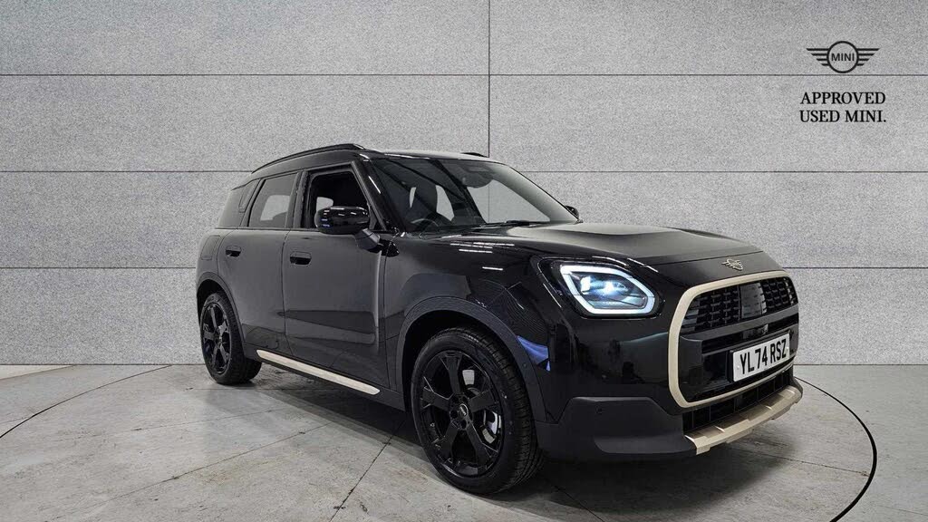 2025 MINI Mini Countryman 1.5 Cooper C Exclusive