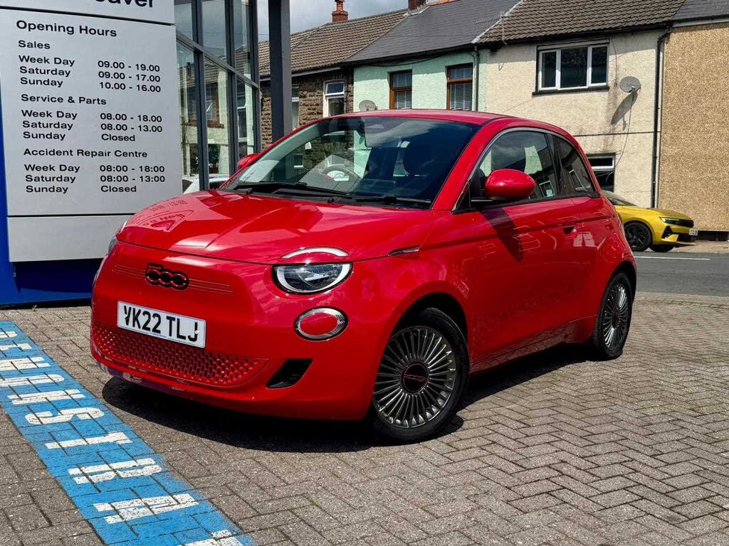 2022 Fiat 500 E RED (93bhp)