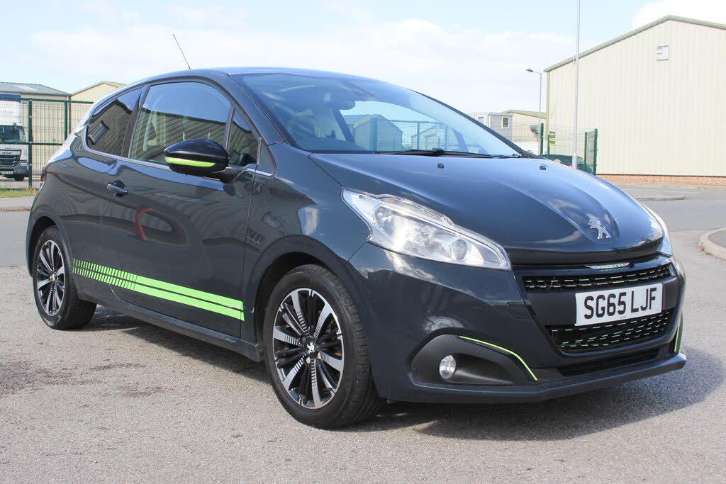 2015 Peugeot 208 1.2 PureTech Allure (82bhp) 3d