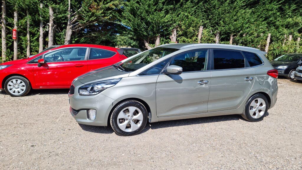 2014 Kia Carens 1.7 CRDi 2 (114bhp) ISG