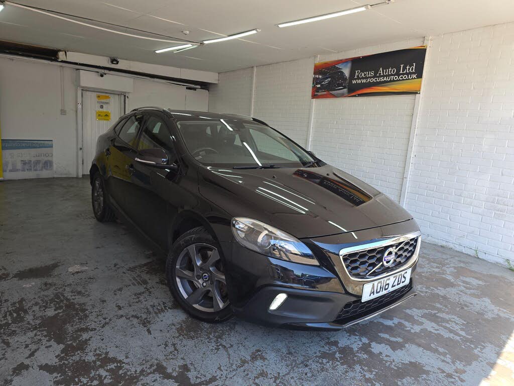 2016 Volvo V40 2.0TD D2 Cross Country Lux Geartronic