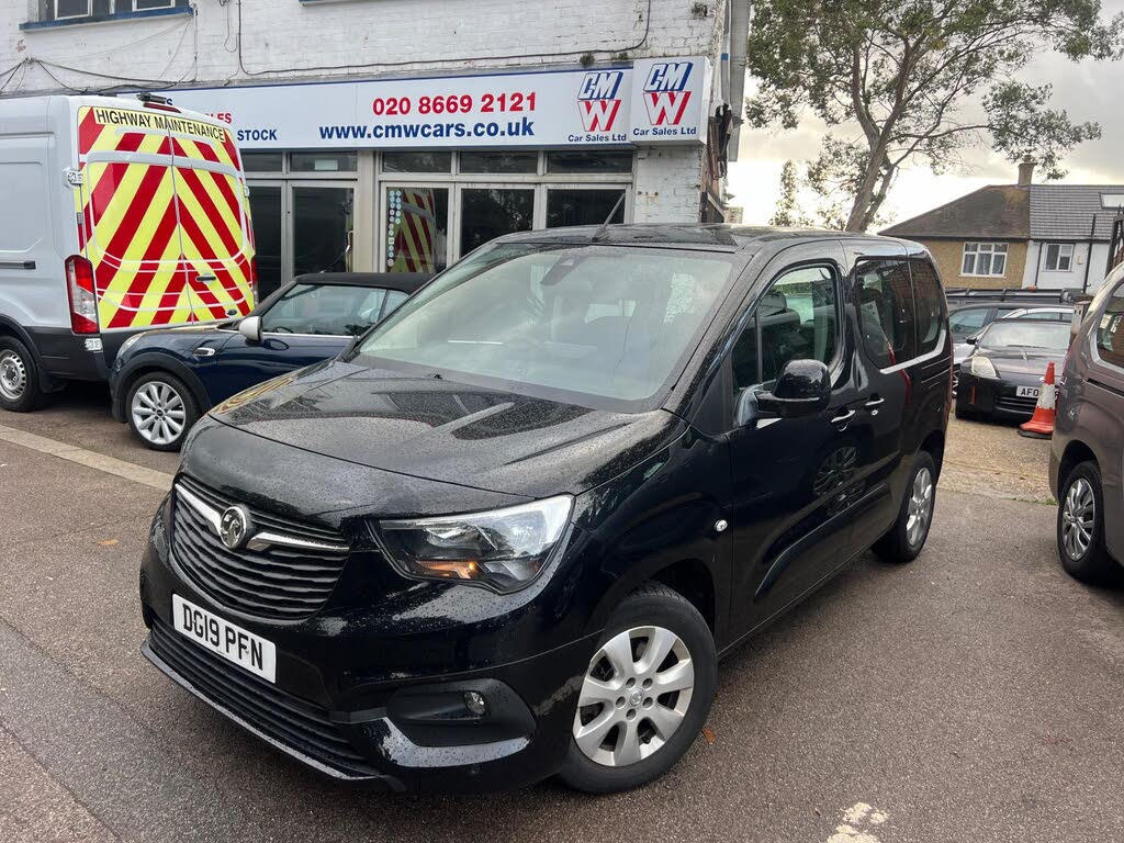 2019 Vauxhall Combo Life 1.2i Energy (110ps) (7st)