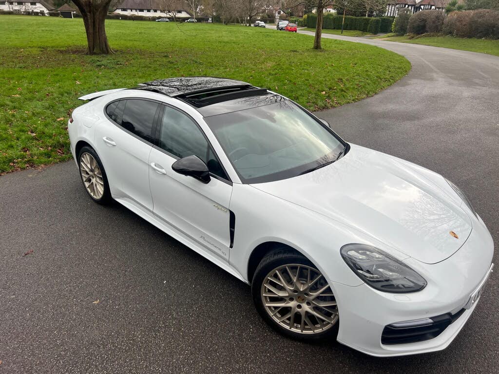 2020 Porsche Panamera 3.0 4 E-Hybrid 10 Years Edition Hatchback