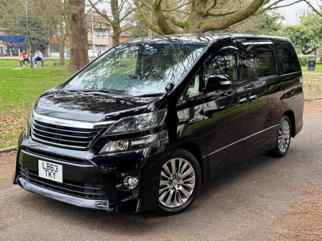 2014 Toyota Vellfire