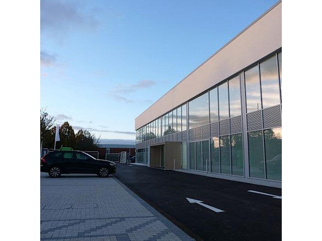 2025 Volvo XC60 2.0 T6 Core