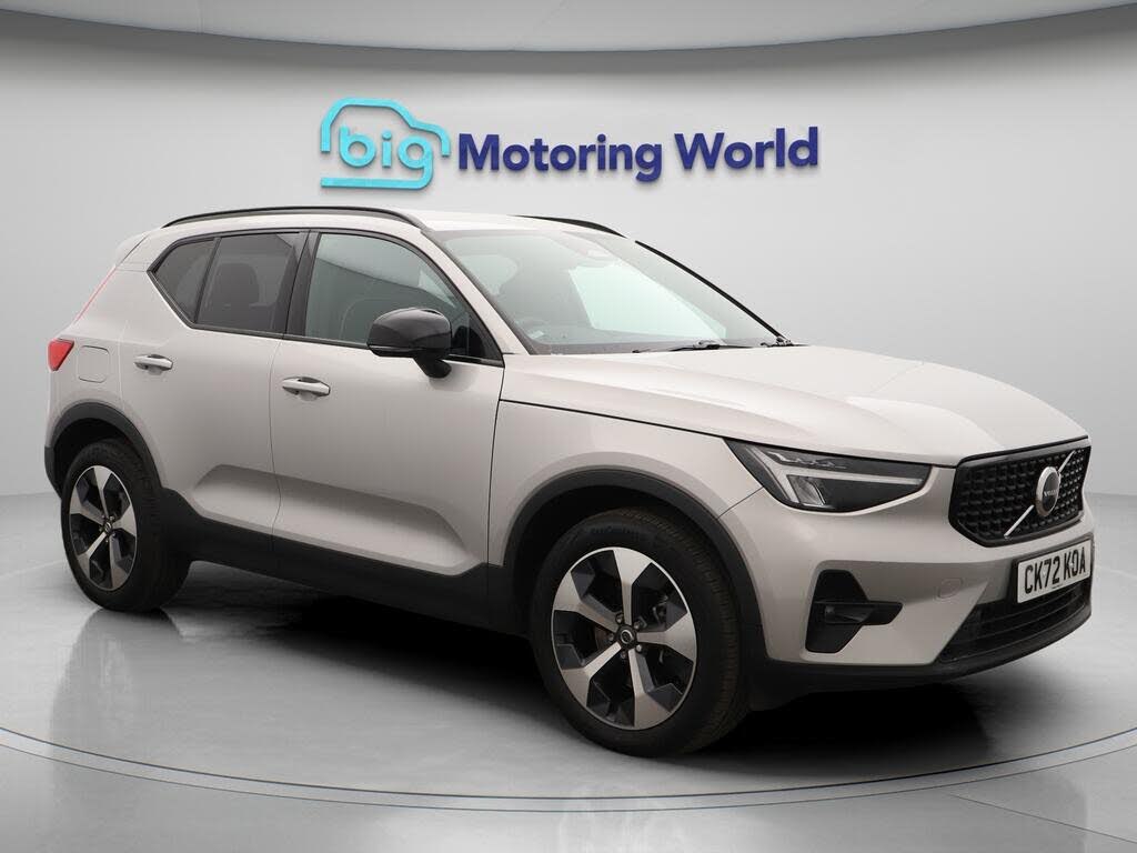 2022 Volvo XC40 2.0 B4 Plus AWD
