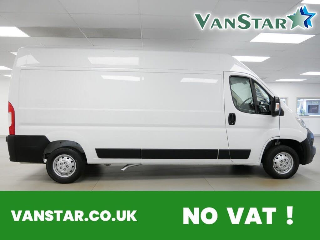 2022 Vauxhall Movano 2.2CDTi L3 H2 3500 Edition Glazed