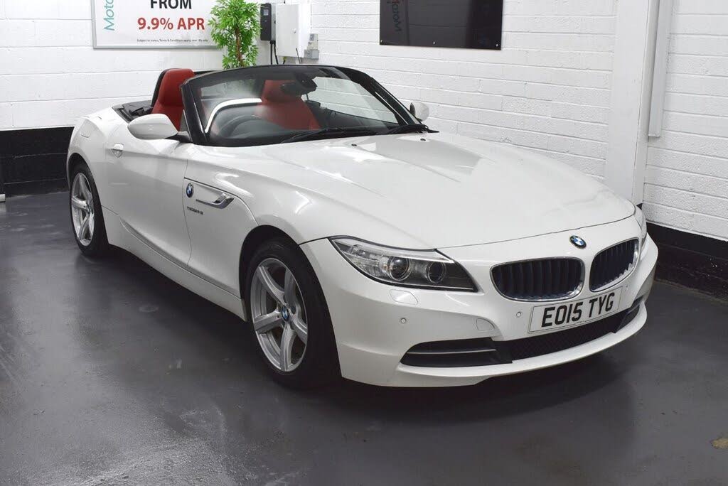2015 BMW Z4 2.0 sDrive18i (s/s)
