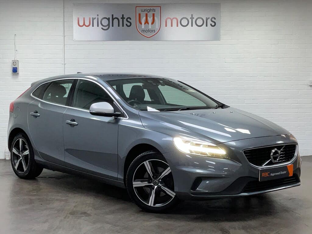 2018 Volvo V40 2.0 T2 R-Design Nav Plus