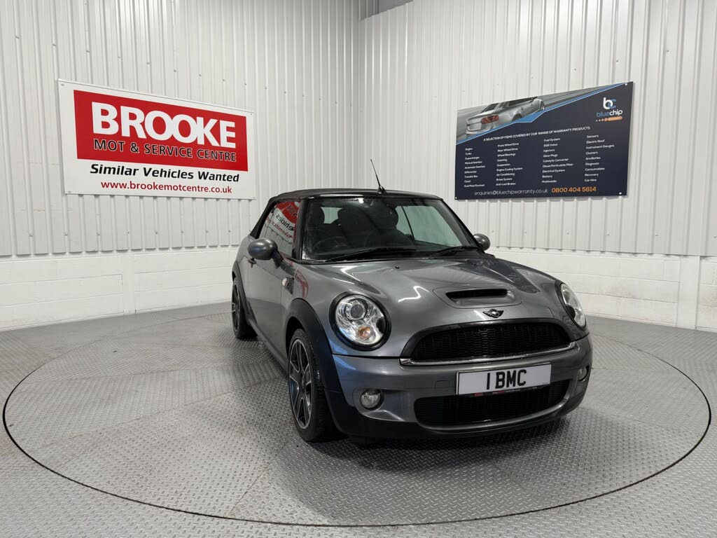 2010 MINI Mini 1.6 Cooper S Convertible 2d