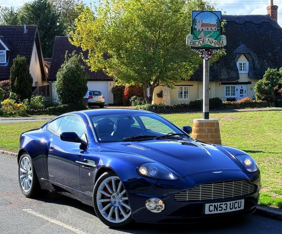 2004 Aston Martin Vanquish 5.9