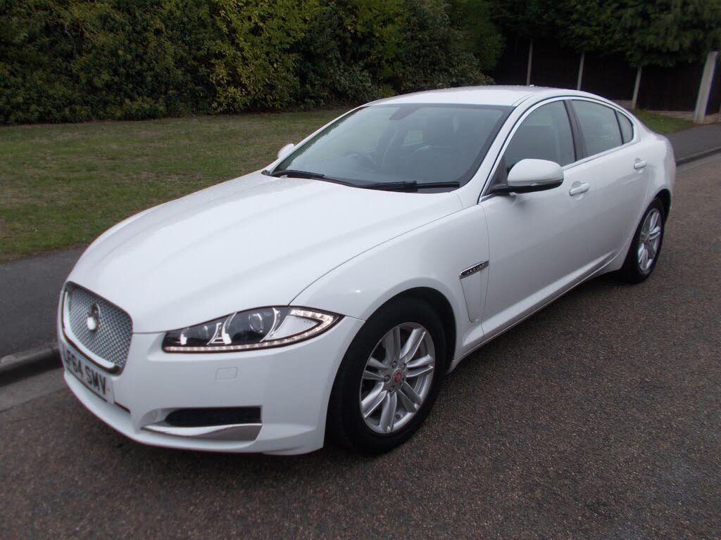 2014 Jaguar XF 2.2TD Luxury (163ps) Saloon 4d