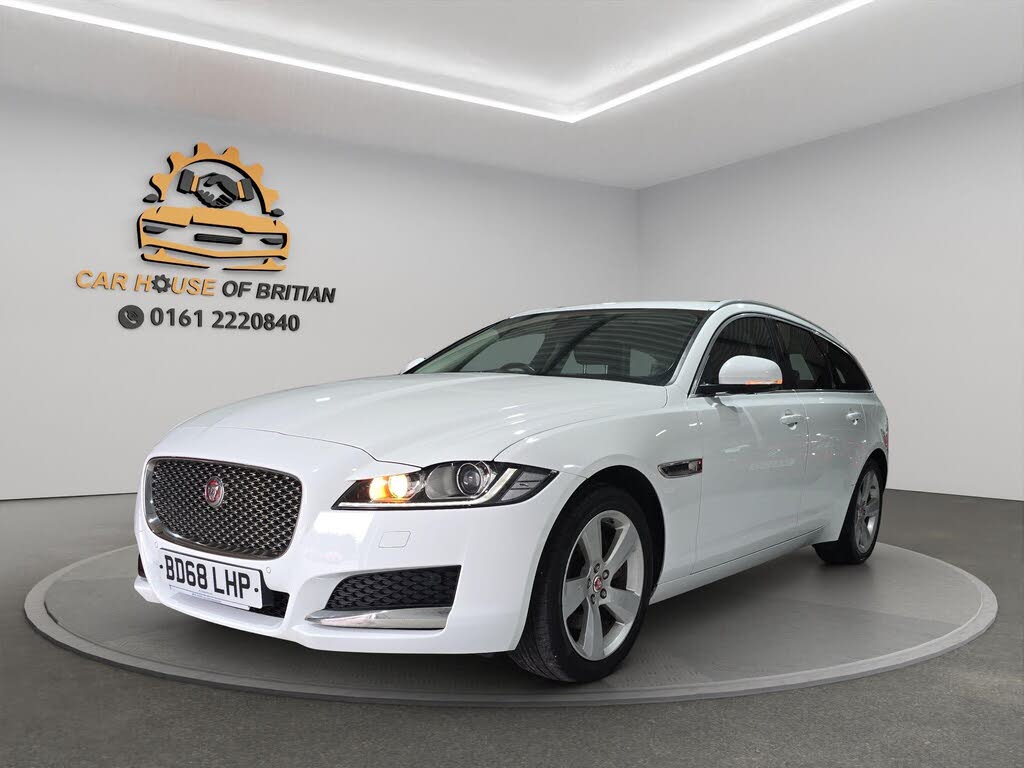 2018 Jaguar XF 2.0i Portfolio (249ps) Sportbrake 5d 1997cc