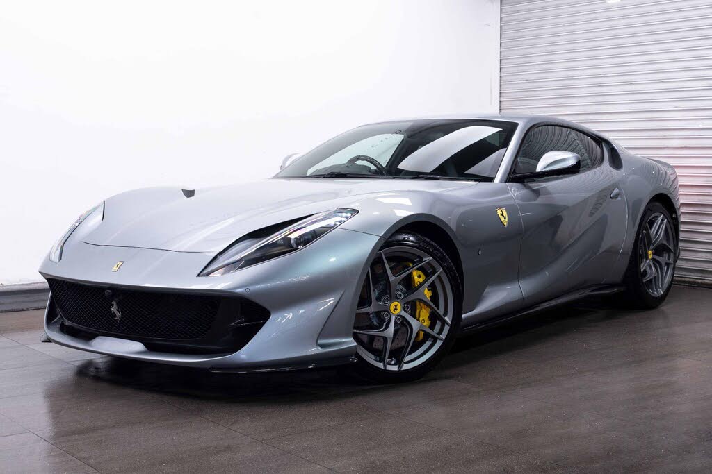 2019 Ferrari 812 Superfast RWD