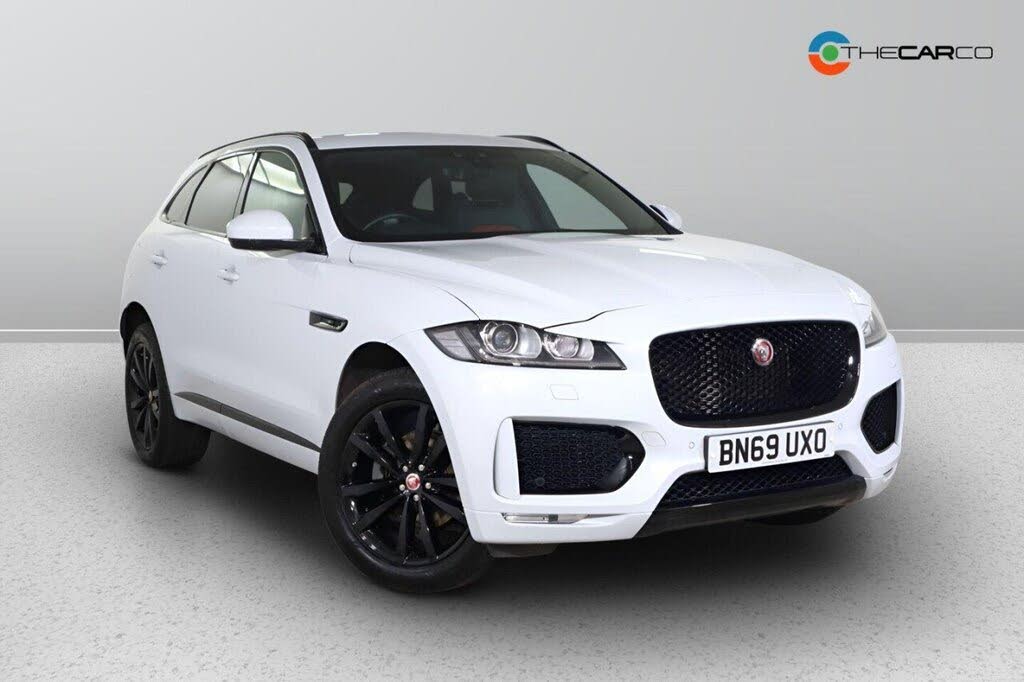 2019 Jaguar F-PACE 2.0 i4D Chequered Flag (180ps)
