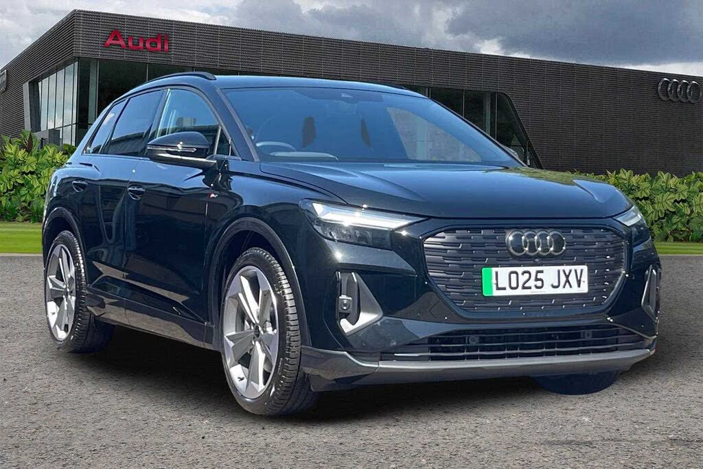 2025 Audi Q4 E-Tron 45E Black Edition Station Wagon Auto