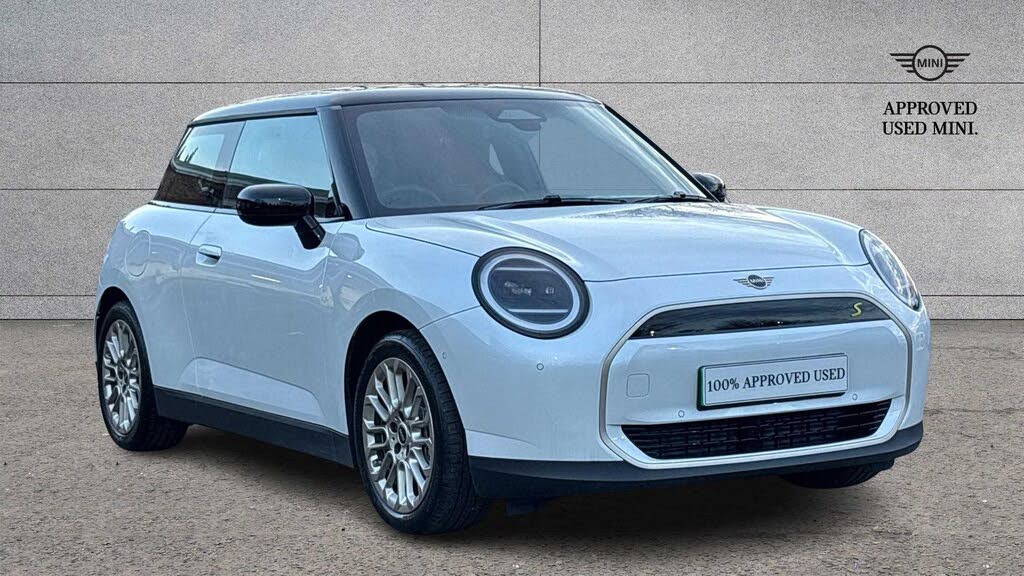 2024 MINI Mini E Cooper SE Exclusive (Level 2)