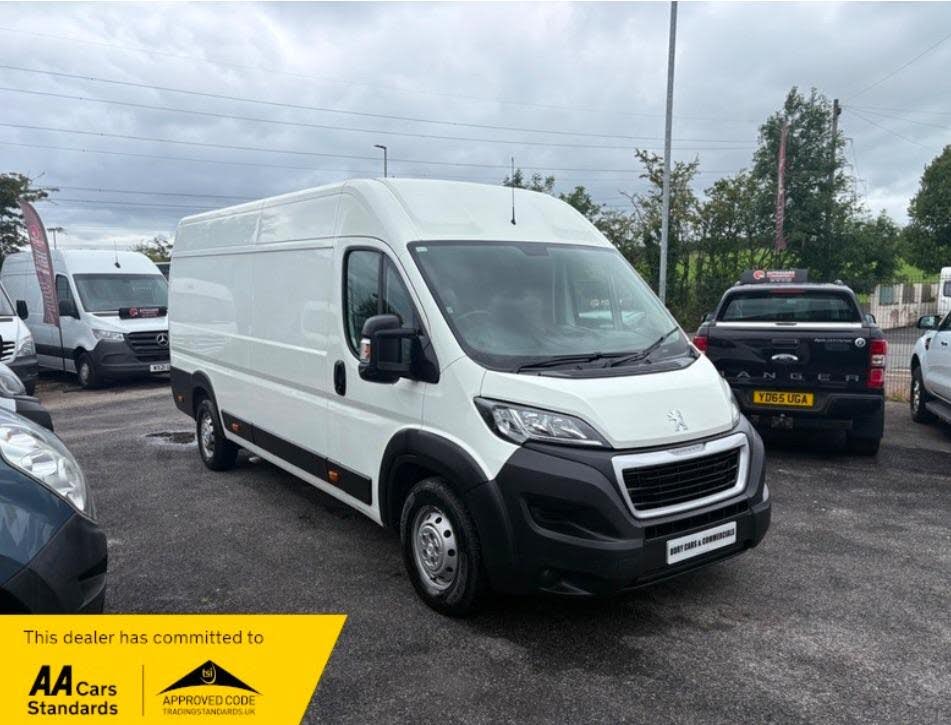 2020 Peugeot Boxer 2.2 BlueHDi Professional 435 L4 H2
