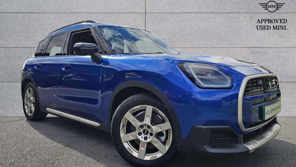 2024 MINI Mini Countryman E Cooper SE Exclusive