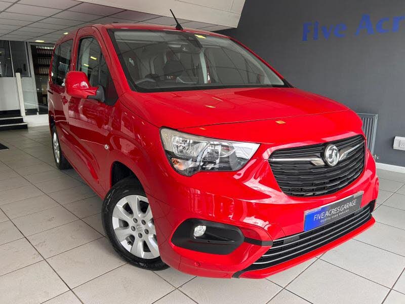 2019 Vauxhall Combo Life 1.2i Energy (110ps) (7st)