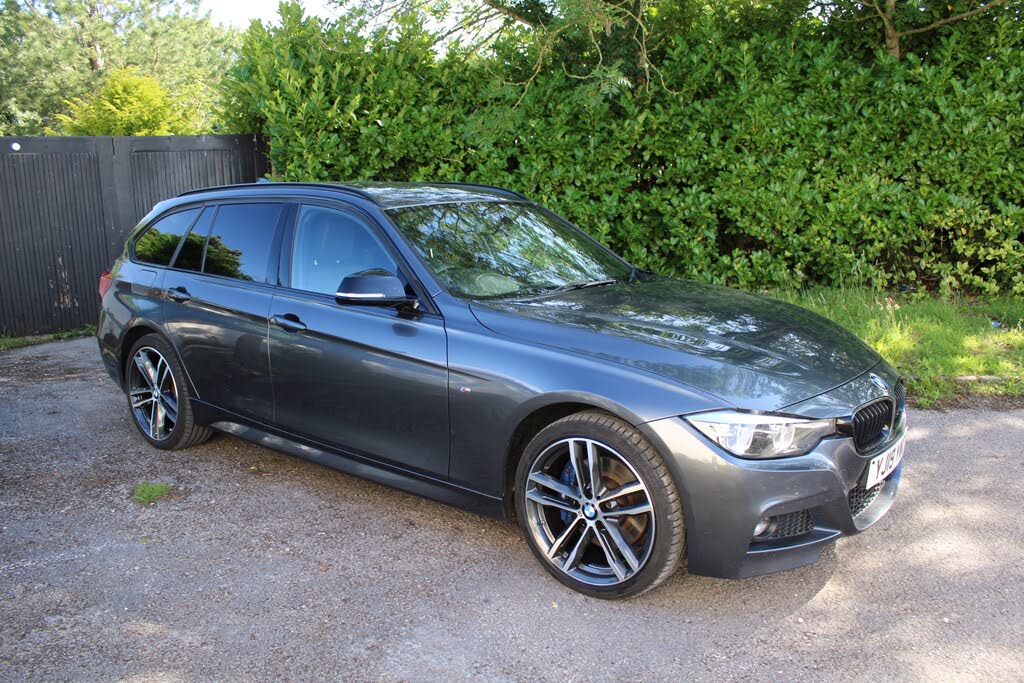 2019 BMW 3 Series 2.0TD 320d xDrive M Sport Shadow Edition Touring 5d