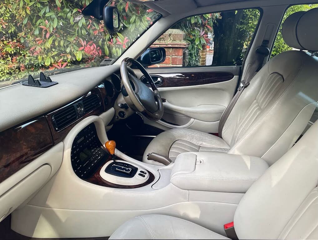 2000 Jaguar XJ Series 4.0 Sovereign