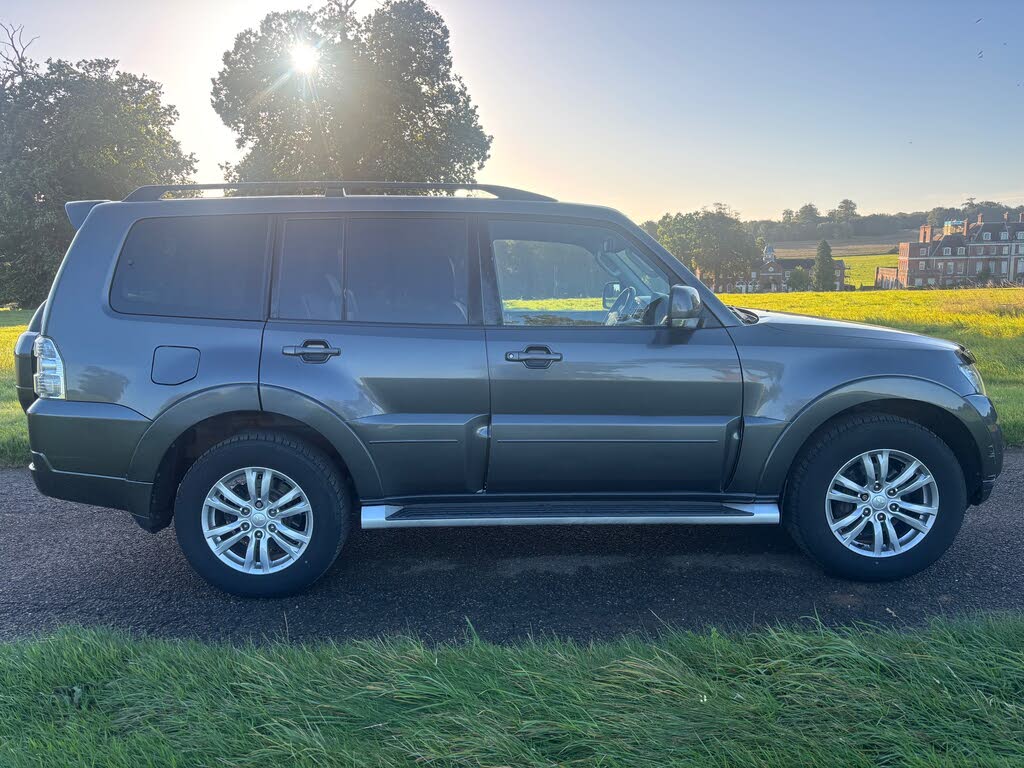 2017 Mitsubishi Shogun 3.2TD SG3 (187bhp)