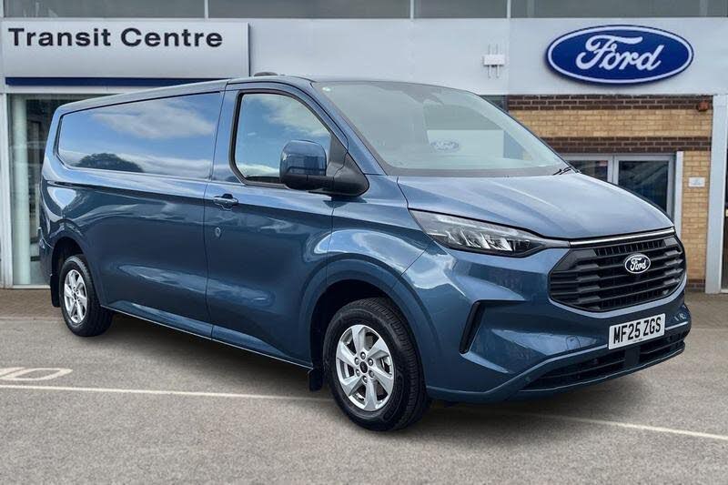 2025 Ford Transit Custom 2.0TDCi 280 L2H1 Limited Panel Van 1996cc auto