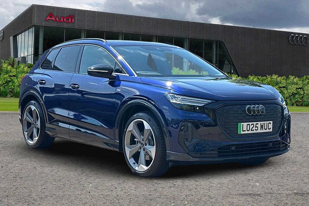 2025 Audi Q4 E-Tron 35E Black Edition Station Wagon