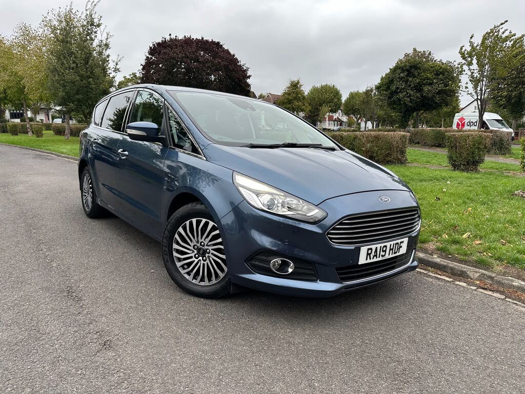 2019 Ford S-MAX 2.0 Titanium (190ps) (s/s)