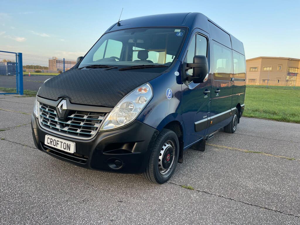 2017 Renault Master 2.3dCi MM35 130 Business Medium Roof Panel Van