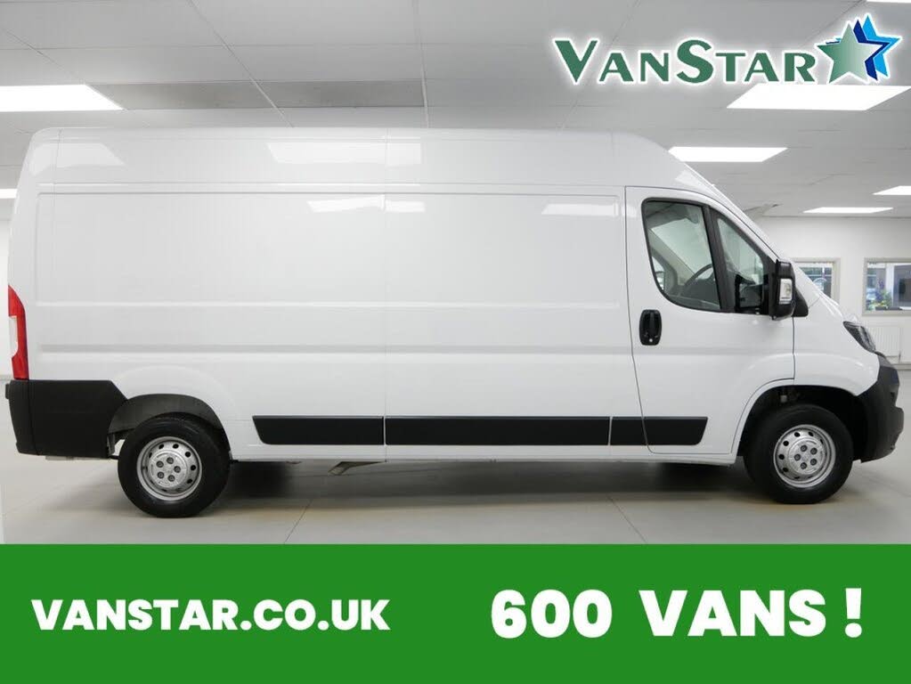 2023 Peugeot Boxer 2.2 BlueHDi Professional Premium+ 335 L3H2 Panel