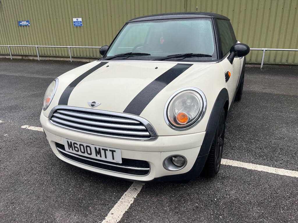 2010 MINI Mini 1.6TD Cooper D (110bhp) Hatchback 3d 1560cc