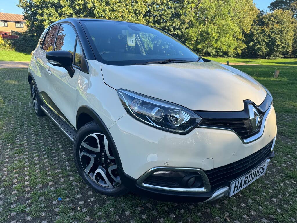 2015 Renault Captur 1.5dCi Signature Nav (90bhp) EDC Auto