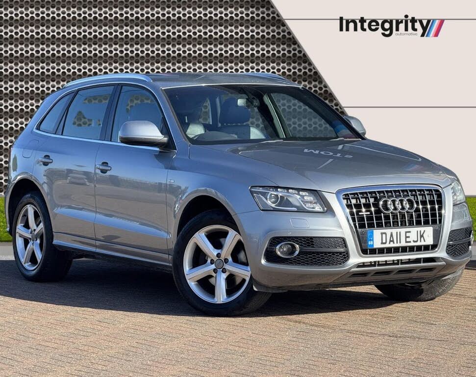2011 Audi Q5 3.0TD S Line (240ps)