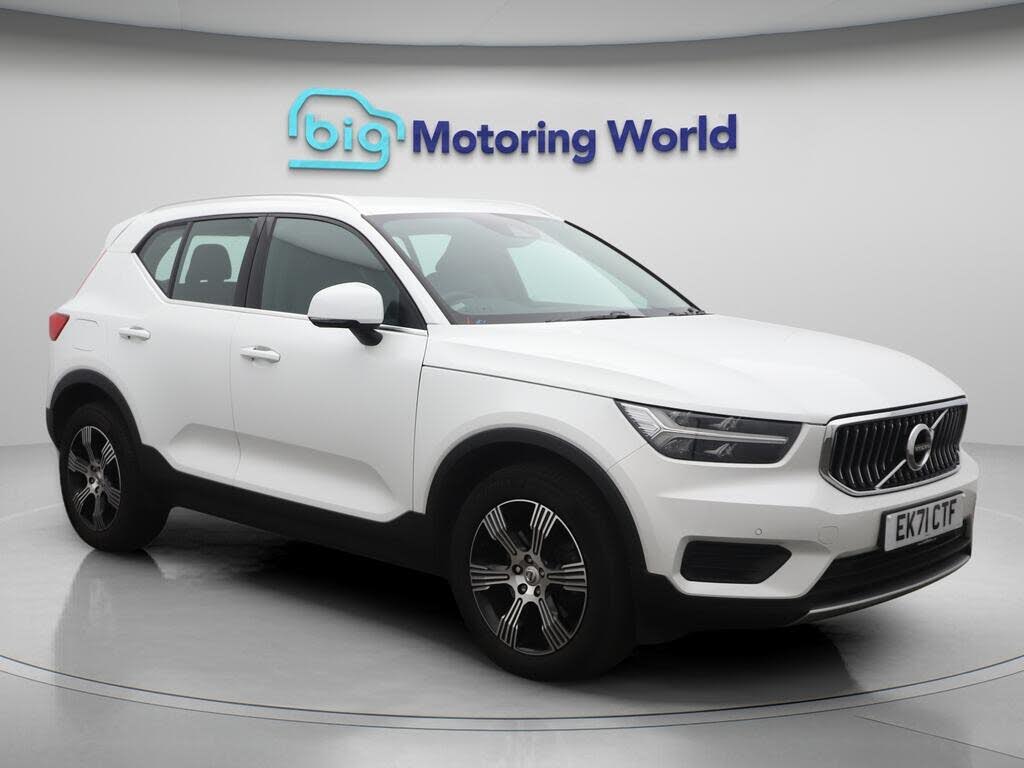 2021 Volvo XC40 2.0 B4 Inscription (194bhp) AWD Auto