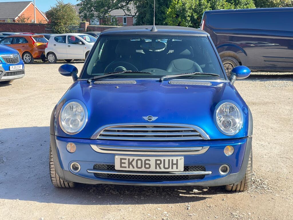 2006 MINI Mini 1.6 Cooper (116bhp) Convertible 2d CVT