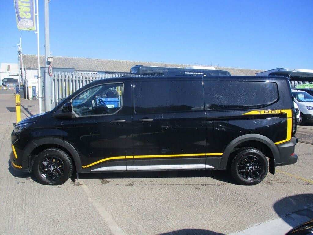 2025 Ford Transit Custom 2.0TDCi 320 L2H1 Trail (150PS)(EU6e) Panel Van 1996cc
