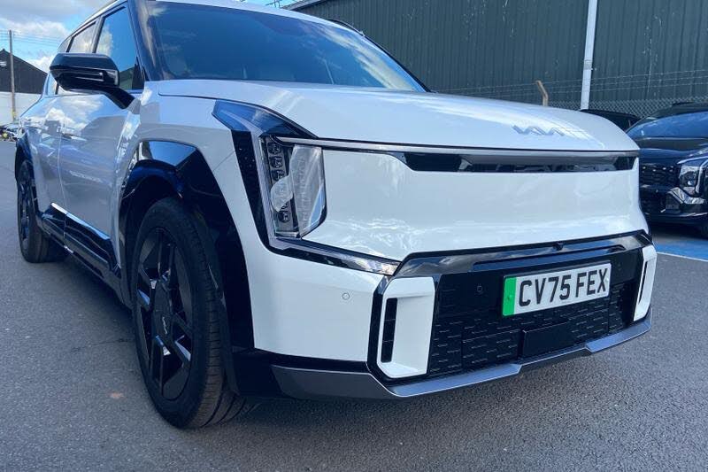 2025 Kia EV9 E GT-Line S (7