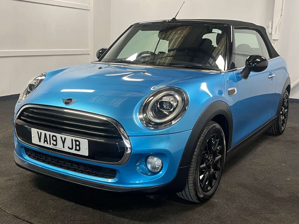 2019 MINI Mini 1.5 Cooper Classic (s/s) Convertible 2d
