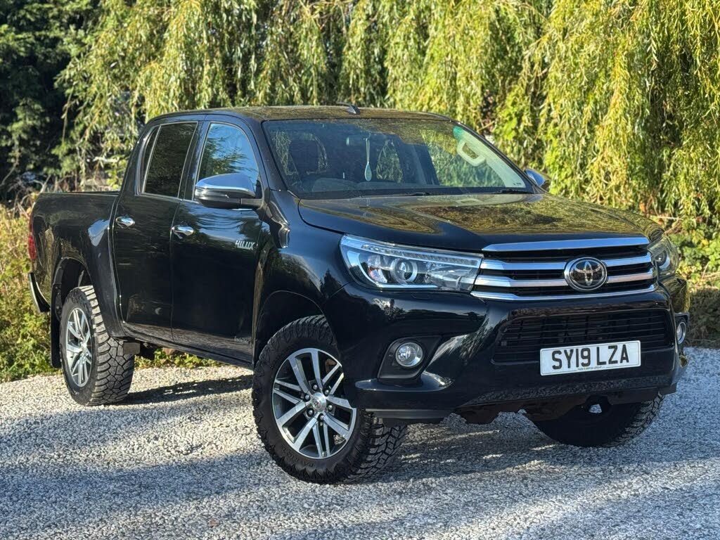 2019 Toyota Hi-Lux 2.4D Invincible