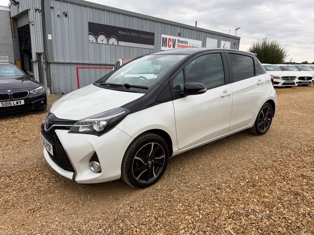 2017 Toyota Yaris 1.33 Design (Bi-Tone)
