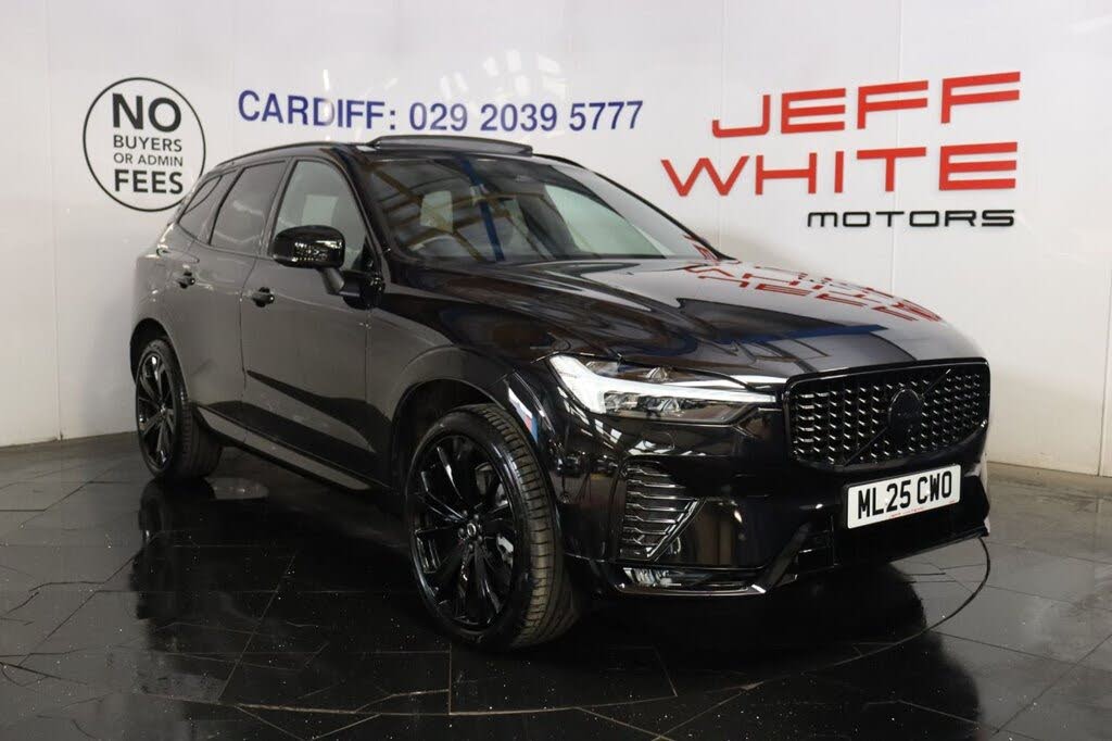 2025 Volvo XC60 2.0 B5 Ultra Black Edition